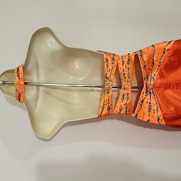 Excite Dress Vintage Cut Out Sequined Halter Neck Orange Size 8 - Picture 9 of 16